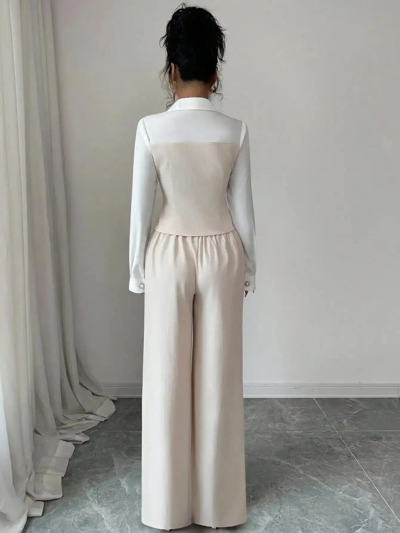 Elegant 2 - Piece Suit with Pearl Buttons & Wide Leg Pants for Office or Casual Wear - LUXURY CLOTHESMy store Elegant 2 - Piece Suit with Pearl Buttons & Wide Leg Pants for Office or Casual Wear My store